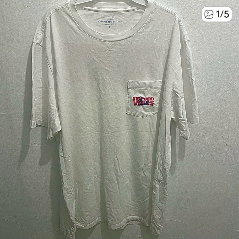 Vineyard Vines White and Red Graphic Tee - Picture 2 of 5